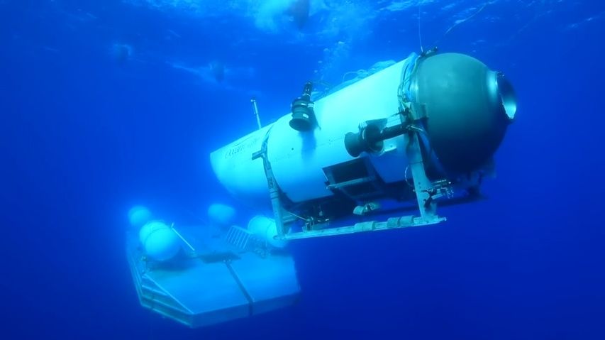 Glosa: Akční ponorka táhne víc než stovky mrtvých. Bohužel